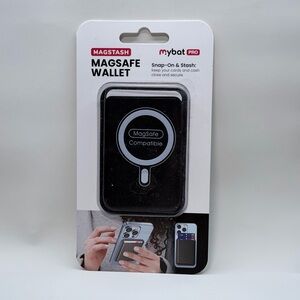 Black MagSafe Wallet